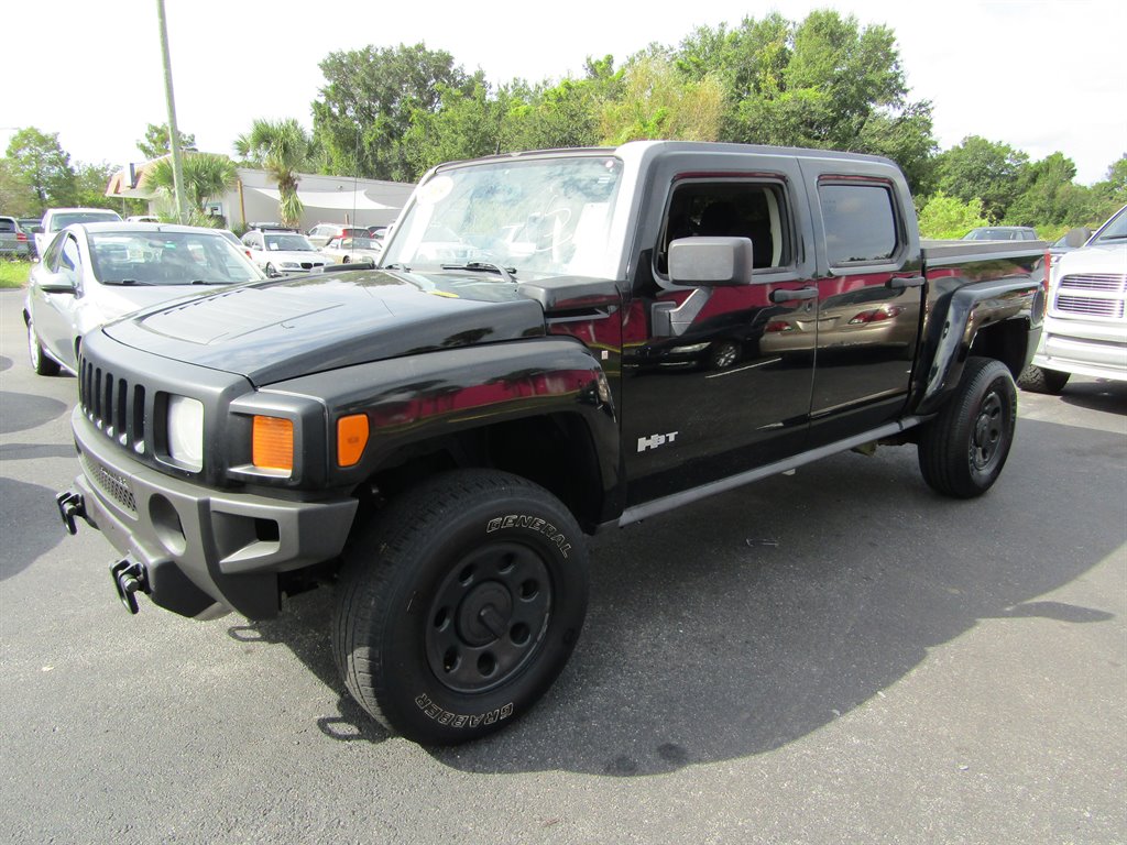 2009 Hummer H3T Base