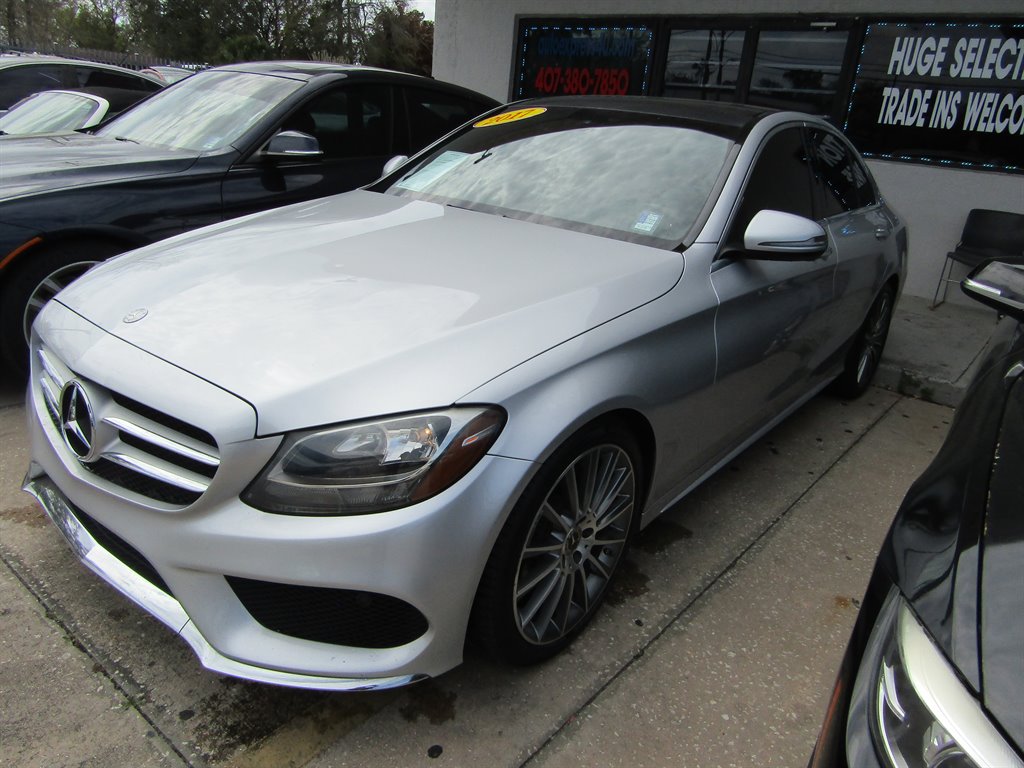 2017 Mercedes-Benz C-Class C300's photo