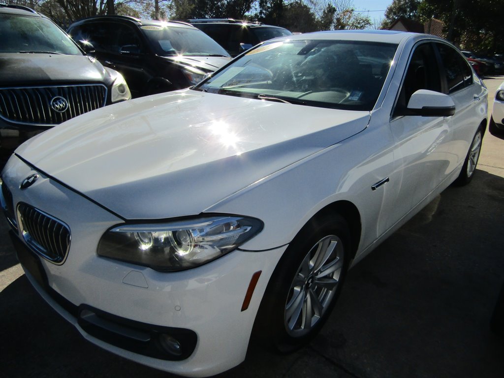2015 BMW 5 Series 528i