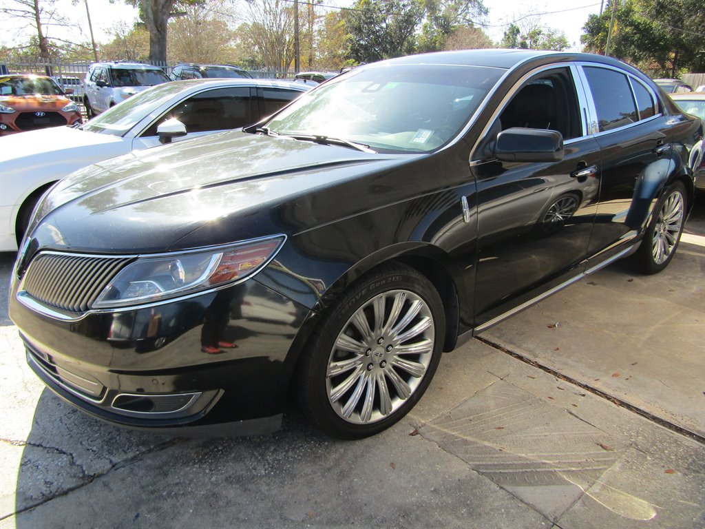 2014 Lincoln MKS Base's photo