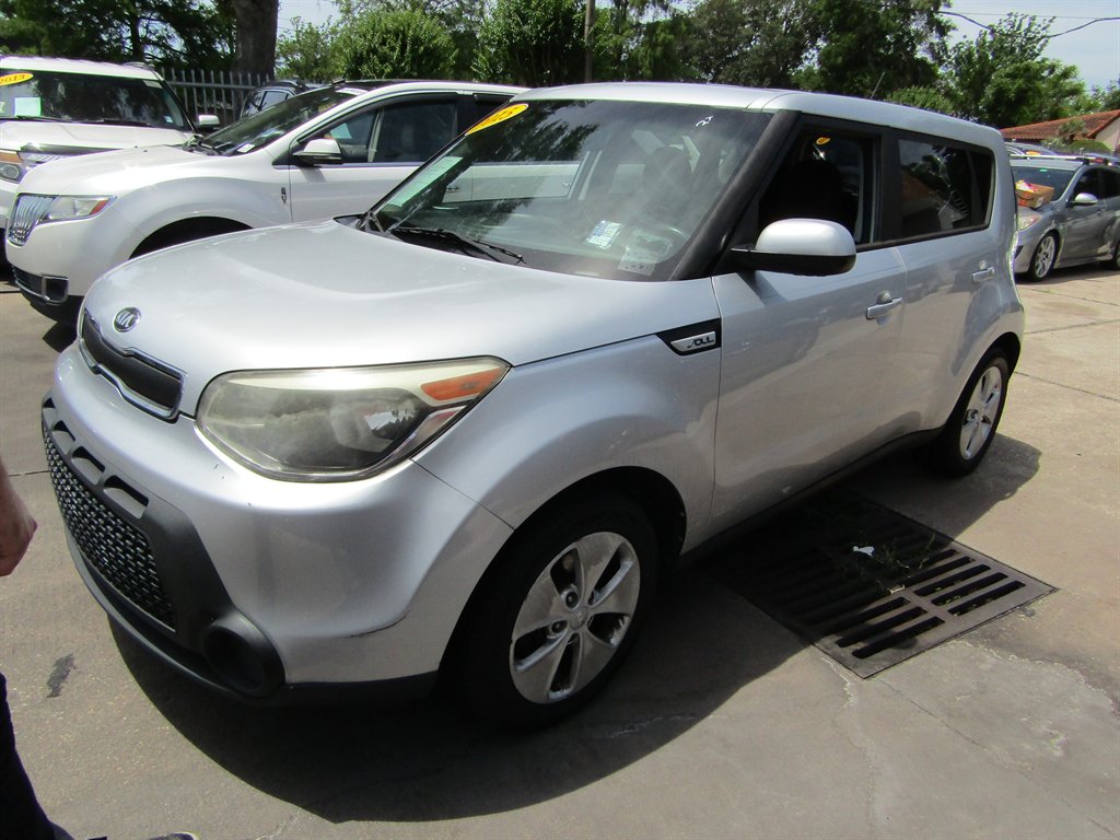 2015 Kia Soul 1.6L Base AT 5-Door's photo
