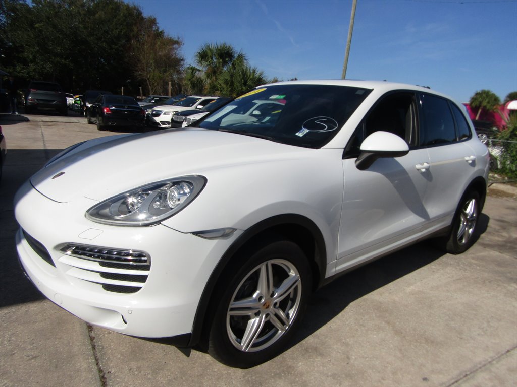 2014 Porsche Cayenne Base's photo
