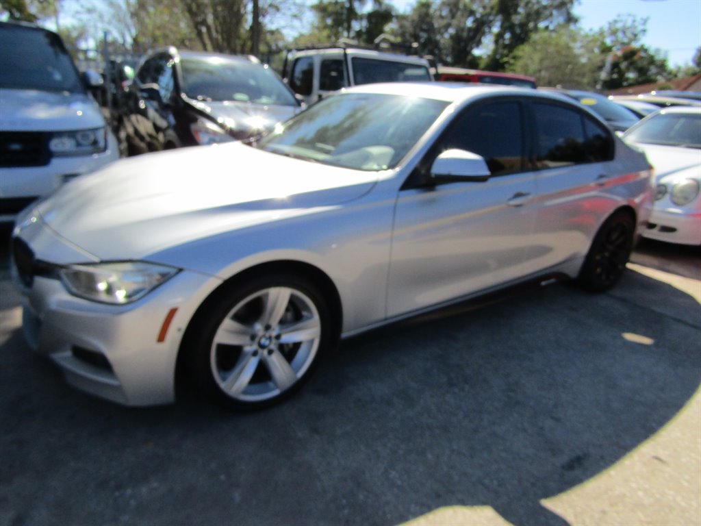2015 BMW 3 Series 328i's photo