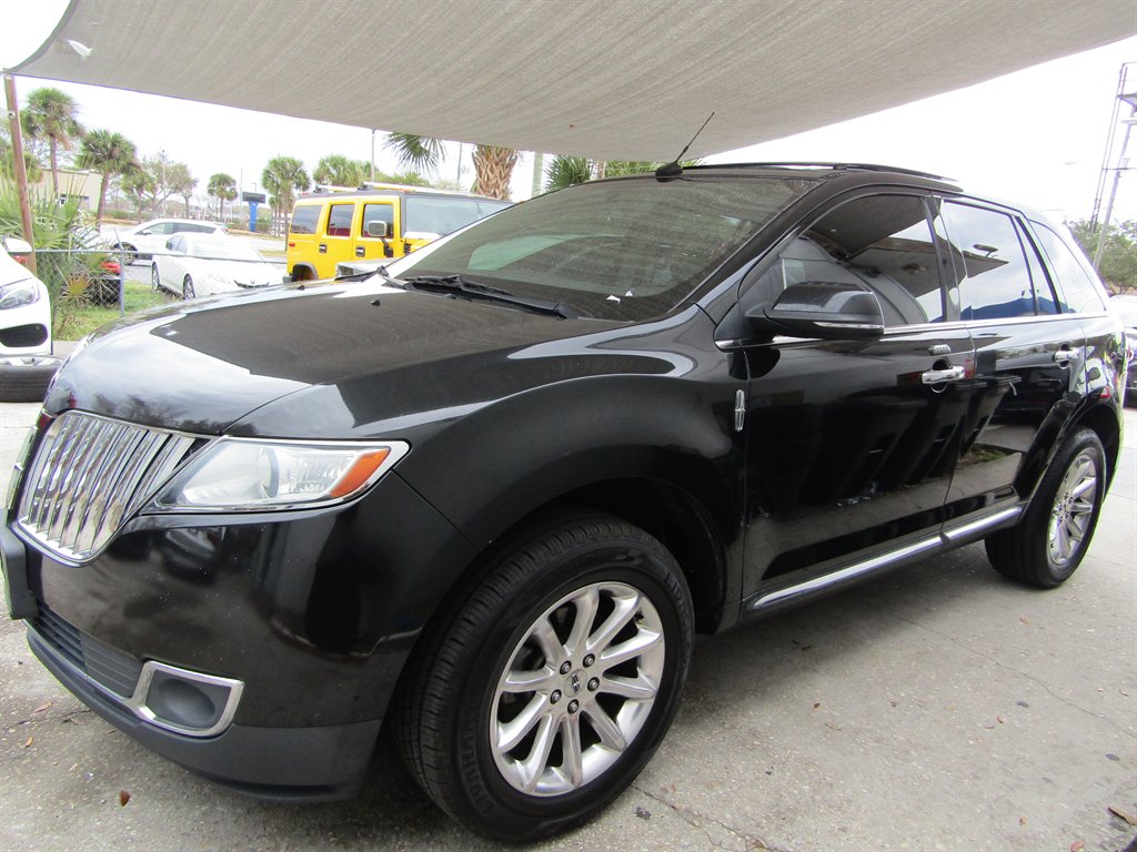 2014 Lincoln MKX Base